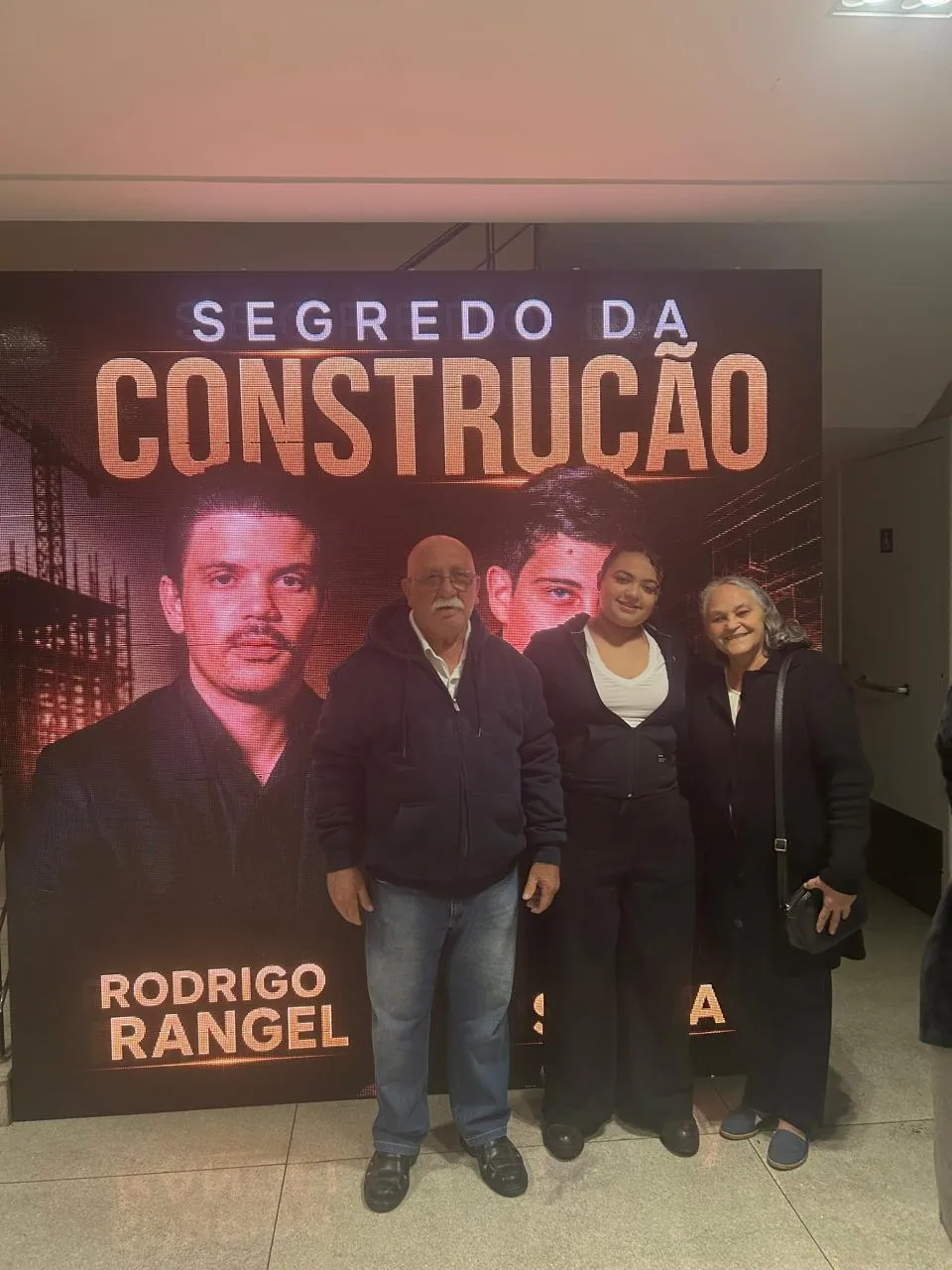 Vanusa Santos em evento profissional